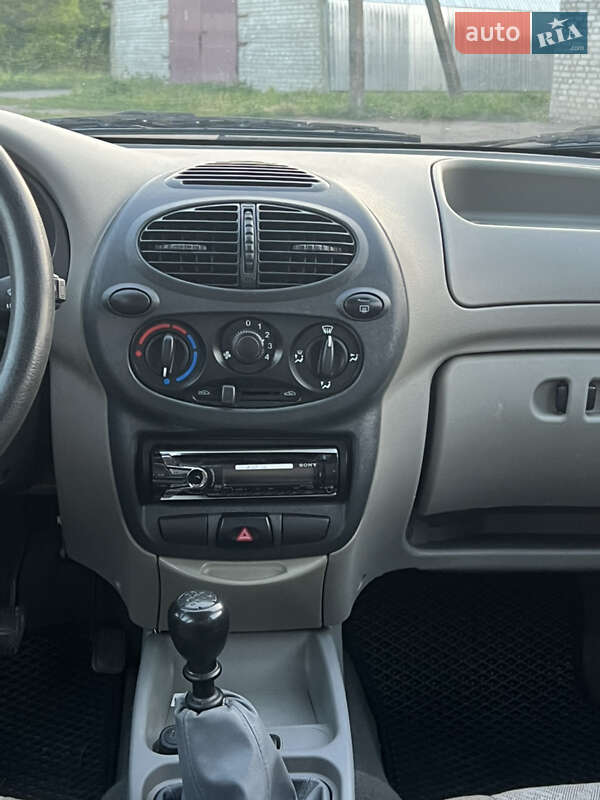 Хэтчбек ВАЗ / Lada 1119 Калина 2008 в Шостке
