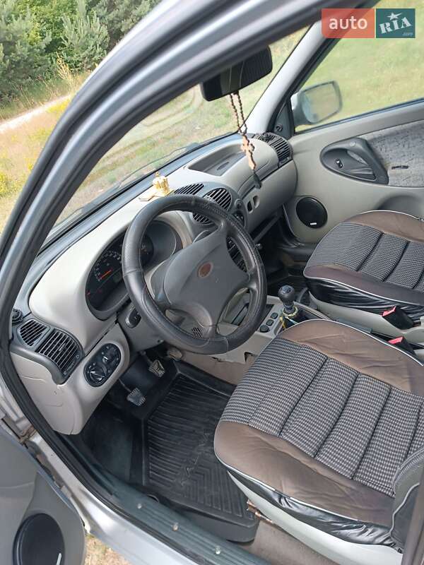 Хэтчбек ВАЗ / Lada 1119 Калина 2007 в Виннице