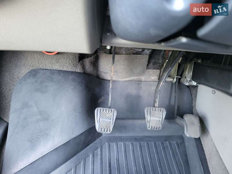 Хетчбек ВАЗ / Lada 1119 Калина 2008 в Києві фото 6 Хетчбек ВАЗ / Lada 1119 Калина 2008 в Києві