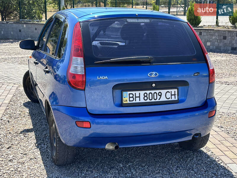 Хетчбек ВАЗ / Lada 1119 Калина 2008 в Южному