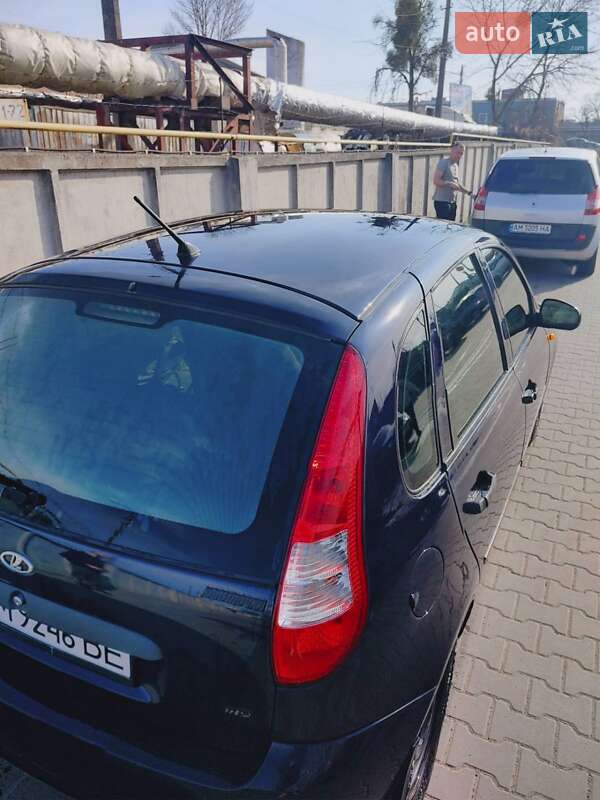 Хэтчбек ВАЗ / Lada 1119 Калина 2008 в Житомире