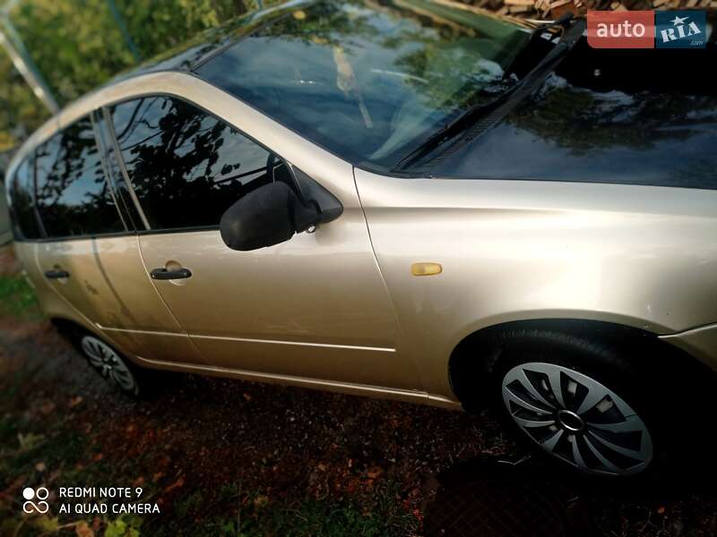 Хэтчбек ВАЗ / Lada 1119 Калина 2009 в Глыбокой