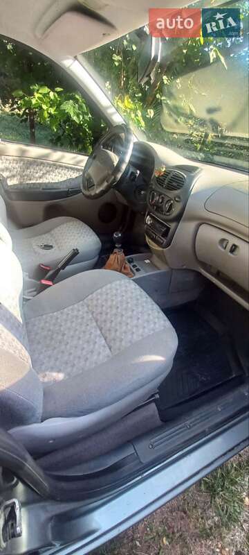 Хэтчбек ВАЗ / Lada 1119 Калина 2010 в Запорожье фото 4 Хэтчбек ВАЗ / Lada 1119 Калина 2010 в Запорожье