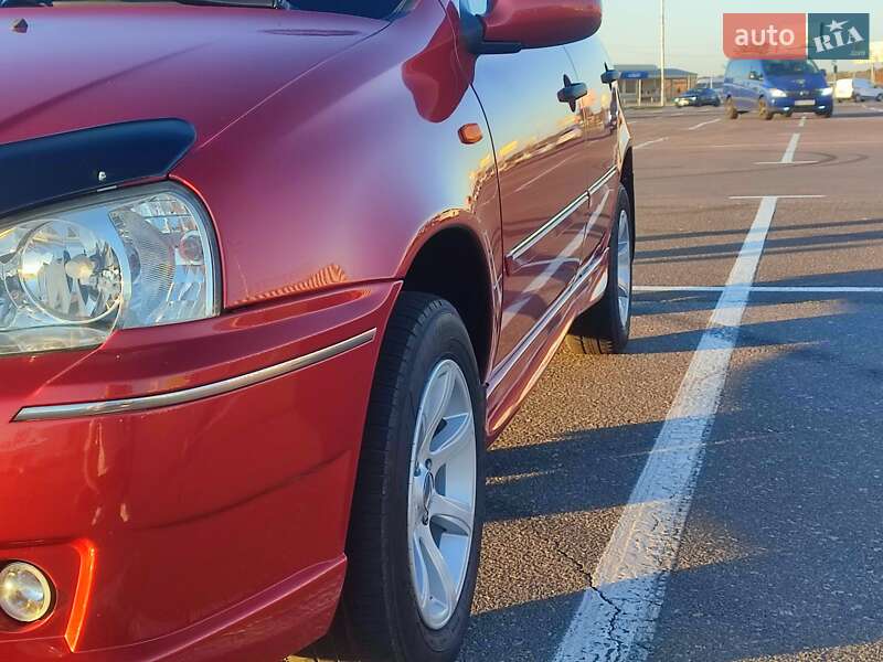 Хэтчбек ВАЗ / Lada 1119 Калина 2007 в Одессе фото 7 Хэтчбек ВАЗ / Lada 1119 Калина 2007 в Одессе