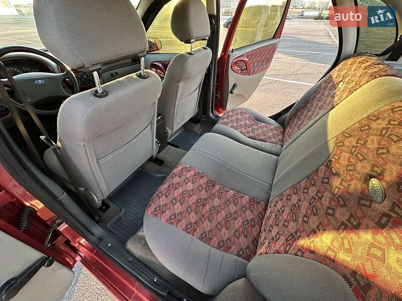 Хэтчбек ВАЗ / Lada 1119 Калина 2007 в Одессе фото 15 Хэтчбек ВАЗ / Lada 1119 Калина 2007 в Одессе