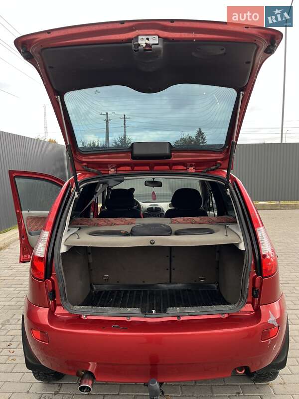 Хэтчбек ВАЗ / Lada 1119 Калина 2008 в Черкассах