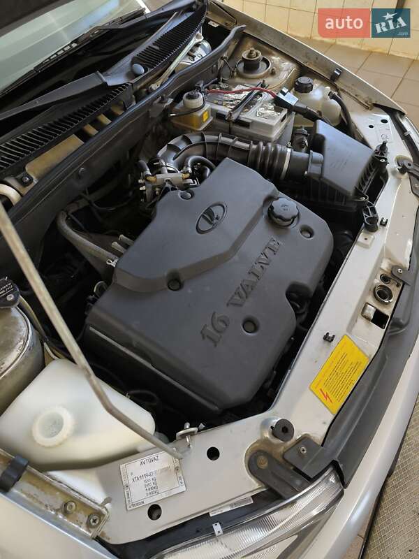 Хэтчбек ВАЗ / Lada 1119 Калина 2009 в Яготине фото 3 Хэтчбек ВАЗ / Lada 1119 Калина 2009 в Яготине