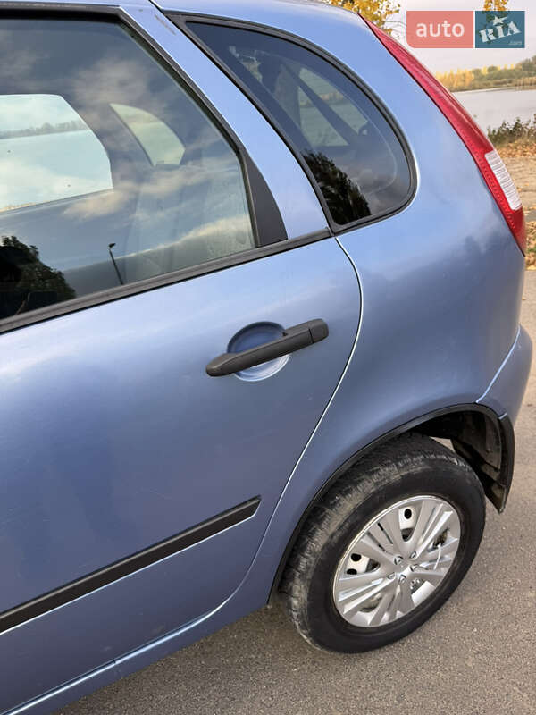 Хетчбек ВАЗ / Lada 1119 Калина 2007 в Летичіві фото 9 Хетчбек ВАЗ / Lada 1119 Калина 2007 в Летичіві