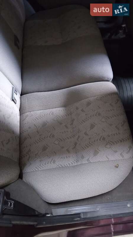 Хетчбек ВАЗ / Lada 1119 Калина 2010 в Рівному фото 2 Хетчбек ВАЗ / Lada 1119 Калина 2010 в Рівному