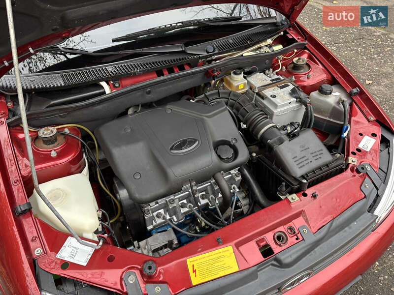 Хэтчбек ВАЗ / Lada 1119 Калина 2007 в Николаеве