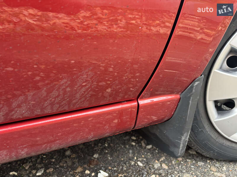 Хэтчбек ВАЗ / Lada 1119 Калина 2007 в Николаеве