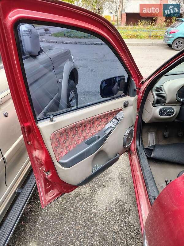 Хэтчбек ВАЗ / Lada 1119 Калина 2009 в Киеве фото 11 Хэтчбек ВАЗ / Lada 1119 Калина 2009 в Киеве