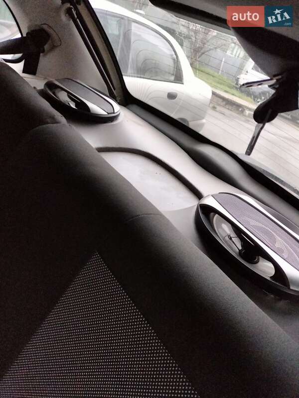 Хэтчбек ВАЗ / Lada 1119 Калина 2008 в Борисполе