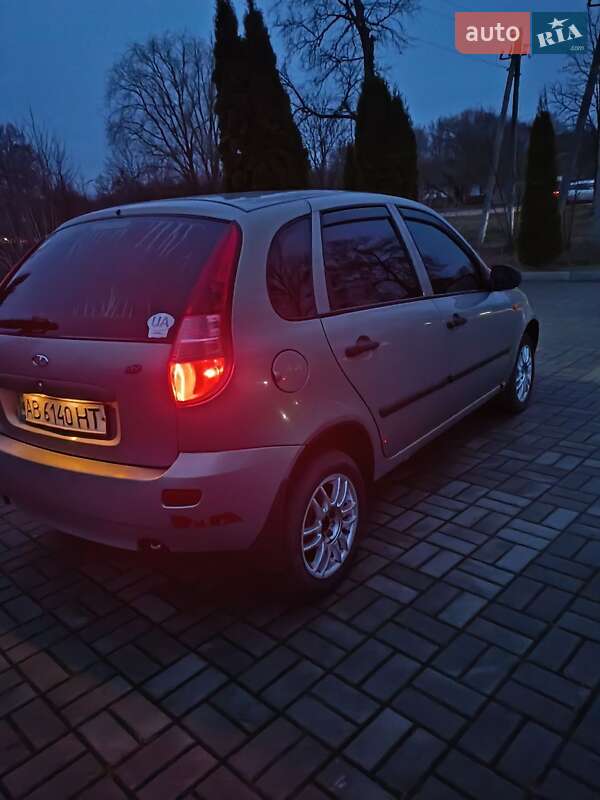 Хэтчбек ВАЗ / Lada 1119 Калина 2007 в Прилуках