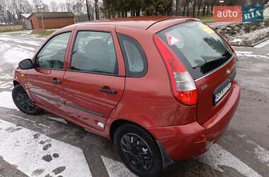 Хэтчбек ВАЗ / Lada 1119 Калина 2008 в Путивле