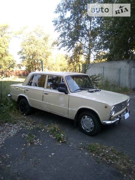 Седан ВАЗ / Lada 2101 1983 в Киеве