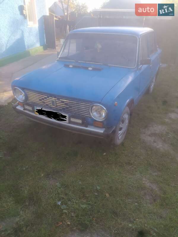Седан ВАЗ / Lada 2101 1975 в Ямполе фото 3 Седан ВАЗ / Lada 2101 1975 в Ямполе