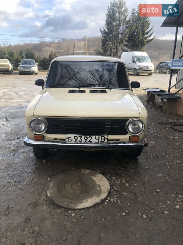 Седан ВАЗ / Lada 2101 1986 в Черновцах