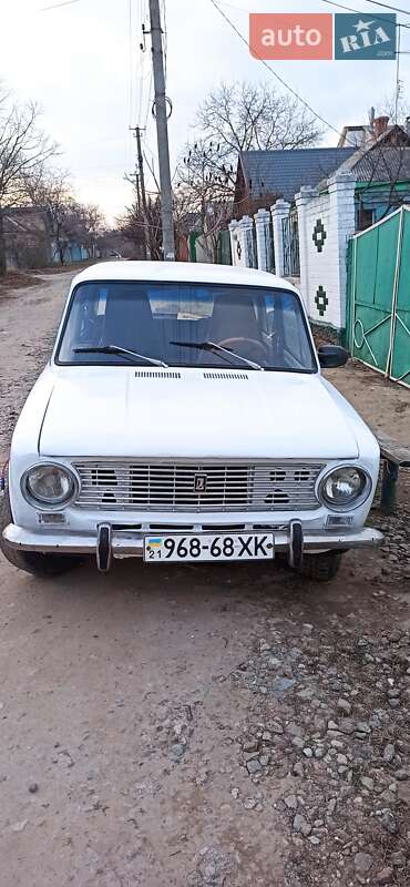 Хетчбек ВАЗ / Lada 2101 1972 в Харкові фото Хетчбек ВАЗ / Lada 2101 1972 в Харкові