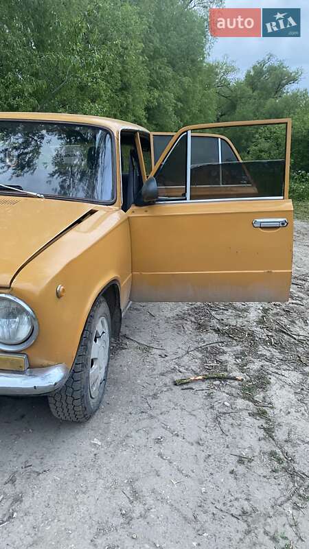 Седан ВАЗ / Lada 2101 1983 в Подволочиске