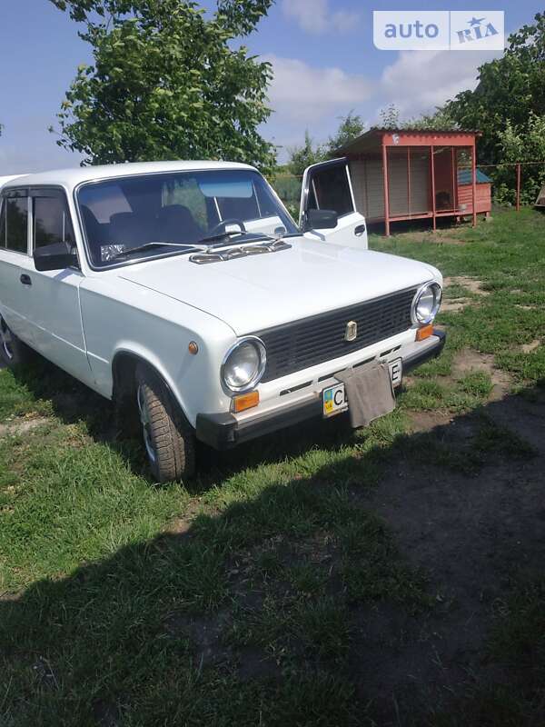 Седан ВАЗ / Lada 2101 1977 в Кельменцах