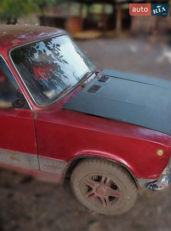 Седан ВАЗ / Lada 2101 1985 в Первомайске