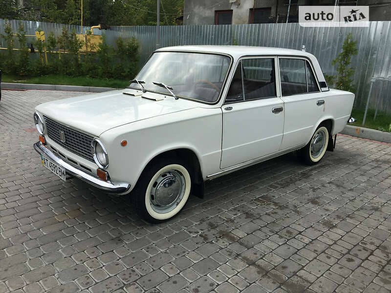 Седан ВАЗ / Lada 2101 1985 в Івано-Франківську фото 3 Седан ВАЗ / Lada 2101 1985 в Івано-Франківську