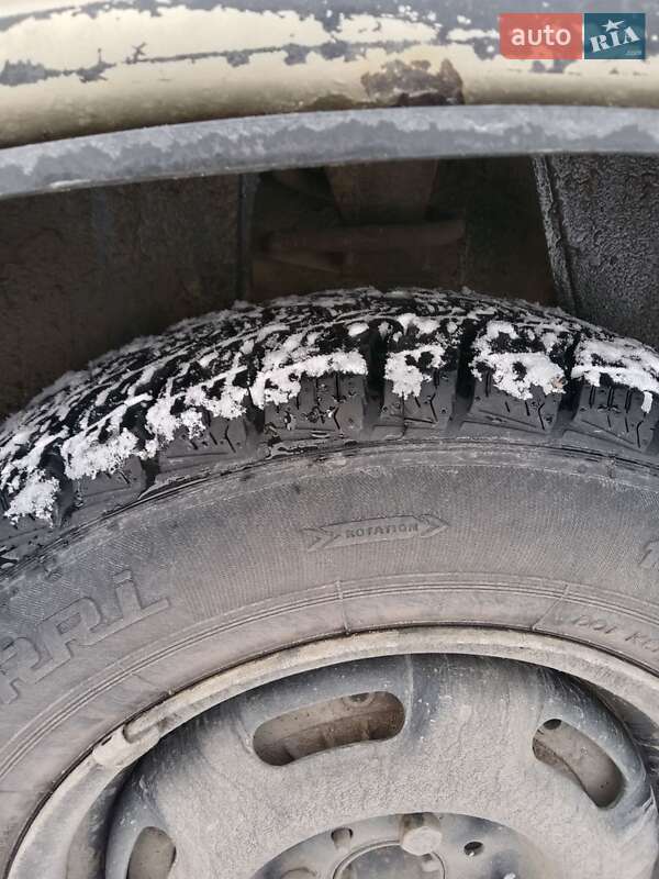 Седан ВАЗ / Lada 2101 1985 в Черновцах