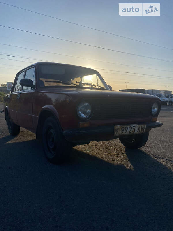 Седан ВАЗ / Lada 2101 1987 в Ровно