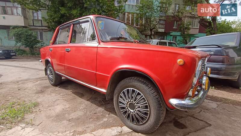 Седан ВАЗ / Lada 2101 1985 в Кривом Роге
