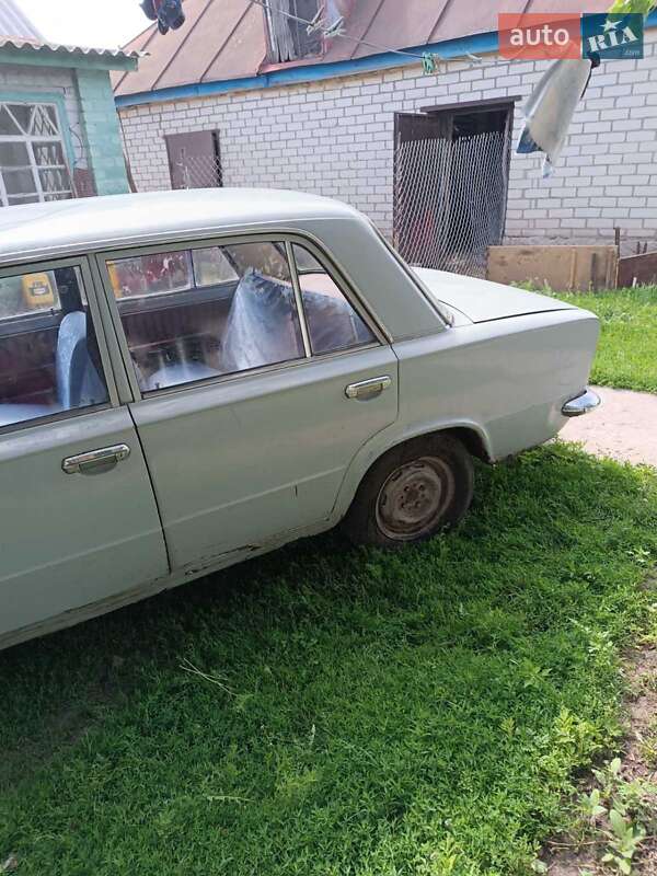 Седан ВАЗ / Lada 2101 1973 в Кременчуці фото 9 Седан ВАЗ / Lada 2101 1973 в Кременчуці