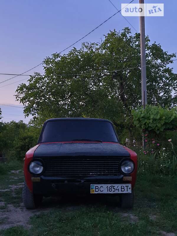 Седан ВАЗ / Lada 2101 1985 в Львові