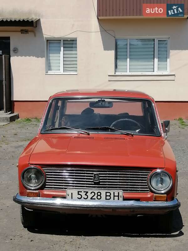 Седан ВАЗ / Lada 2101 1981 в Турійську