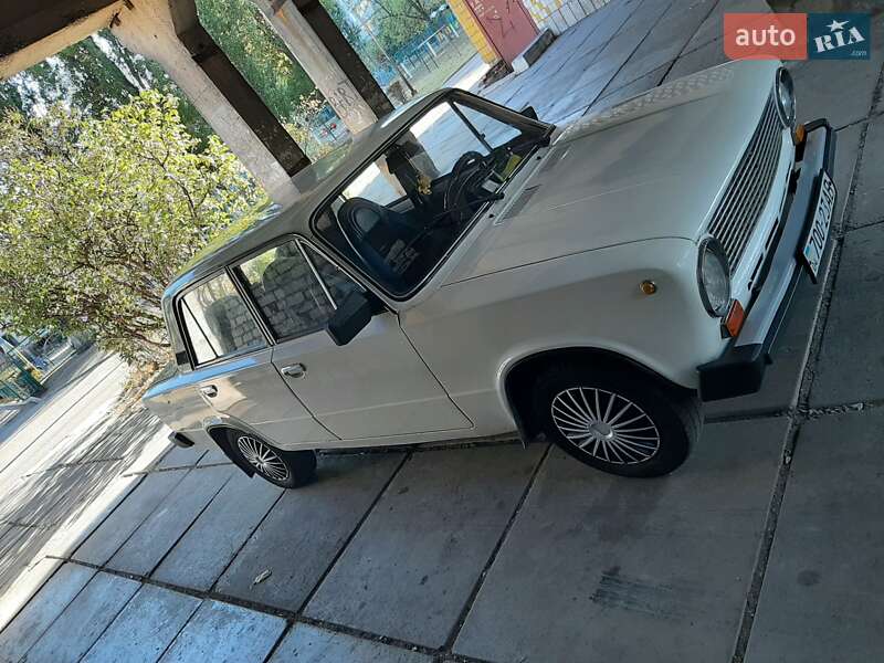 Седан ВАЗ / Lada 2101 1986 в Каменском