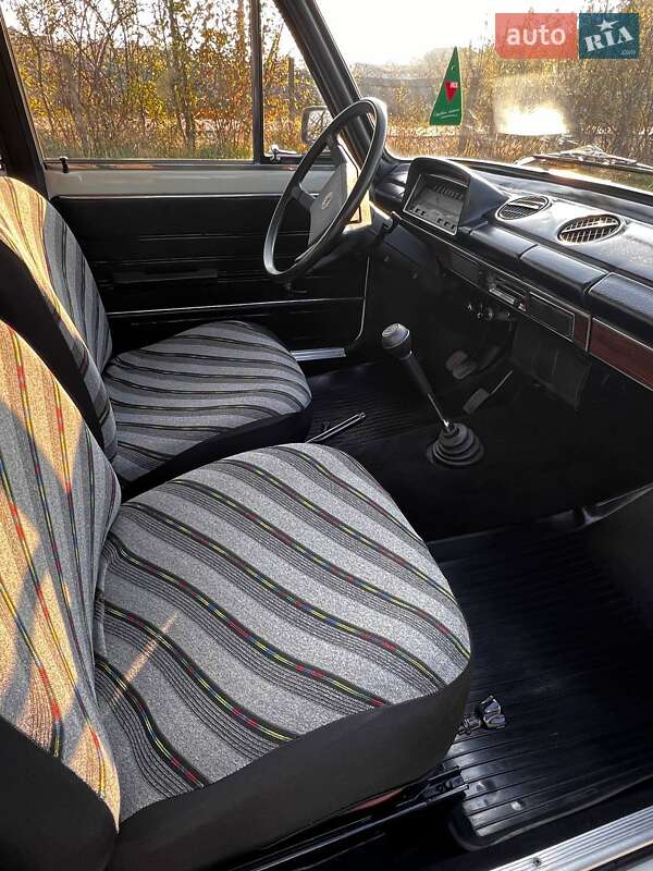 Седан ВАЗ / Lada 2101 1985 в Ужгороде