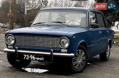 Седан ВАЗ / Lada 2101 1972 в Киеве