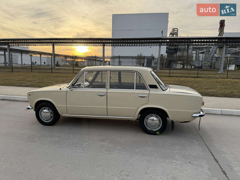 Седан ВАЗ / Lada 2101 1980 в Коростене