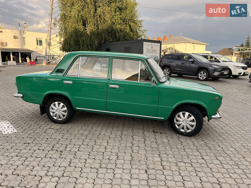 Седан ВАЗ / Lada 2101 1979 в Чернівцях