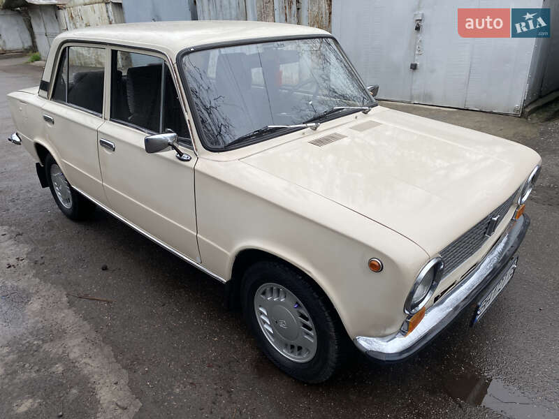 Седан ВАЗ / Lada 2101 1988 в Одессе