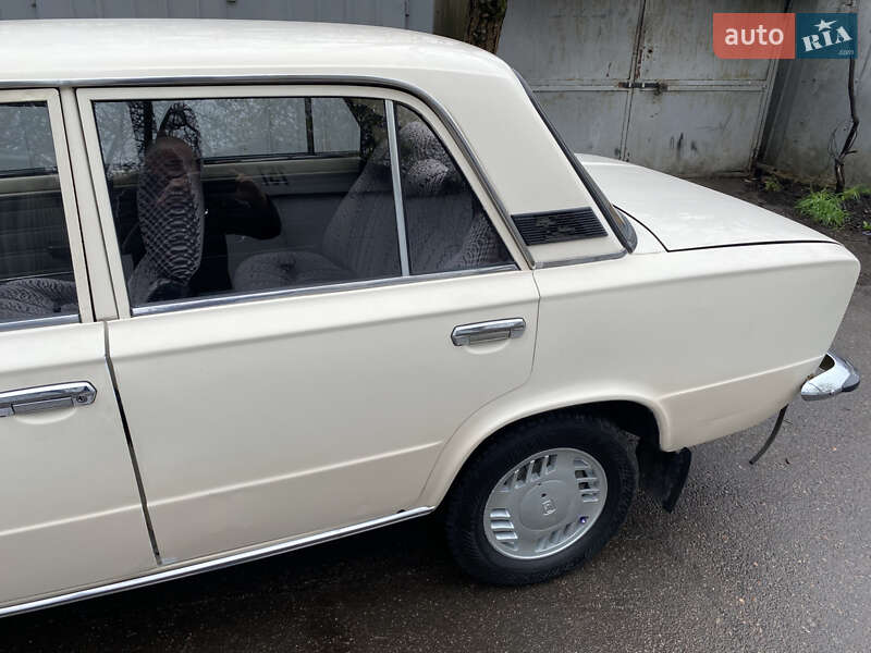 Седан ВАЗ / Lada 2101 1988 в Одессе