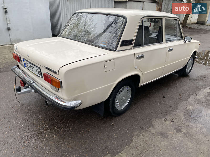 Седан ВАЗ / Lada 2101 1988 в Одессе