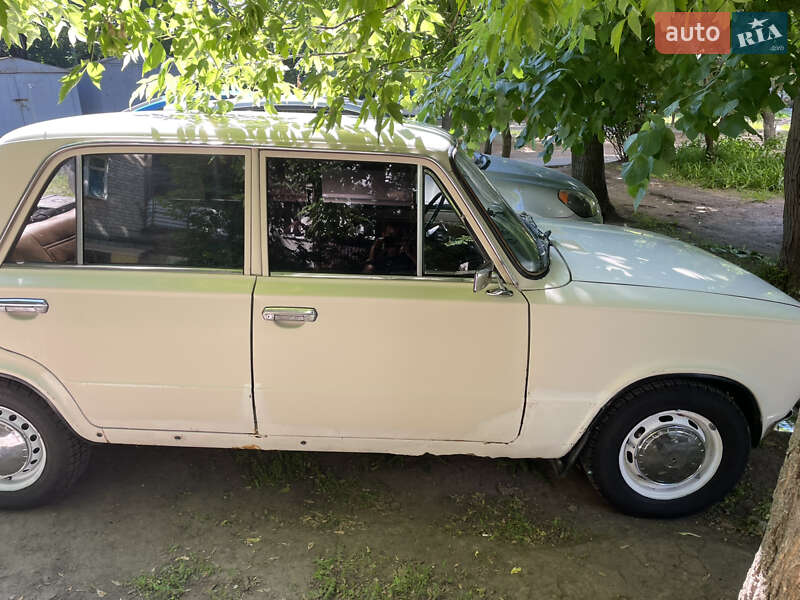Седан ВАЗ / Lada 2101 1986 в Харькове