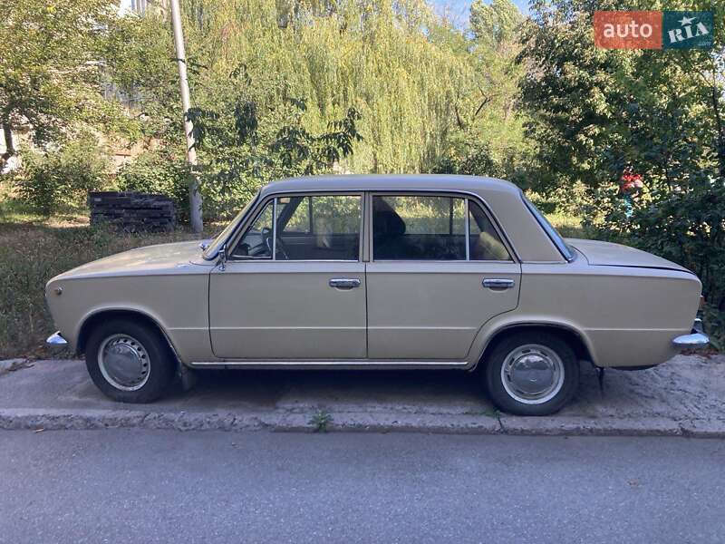 Седан ВАЗ / Lada 2101 1971 в Киеве фото 6 Седан ВАЗ / Lada 2101 1971 в Киеве