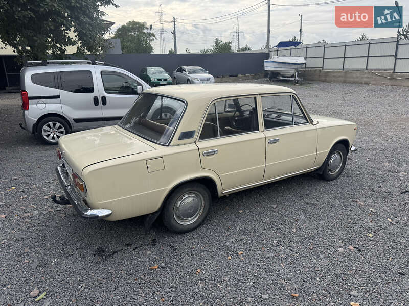 Седан ВАЗ / Lada 2101 1985 в Одессе фото 2 Седан ВАЗ / Lada 2101 1985 в Одессе
