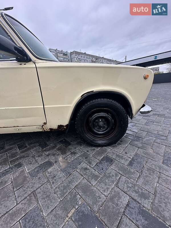 Седан ВАЗ / Lada 2101 1981 в Запорожье фото 5 Седан ВАЗ / Lada 2101 1981 в Запорожье