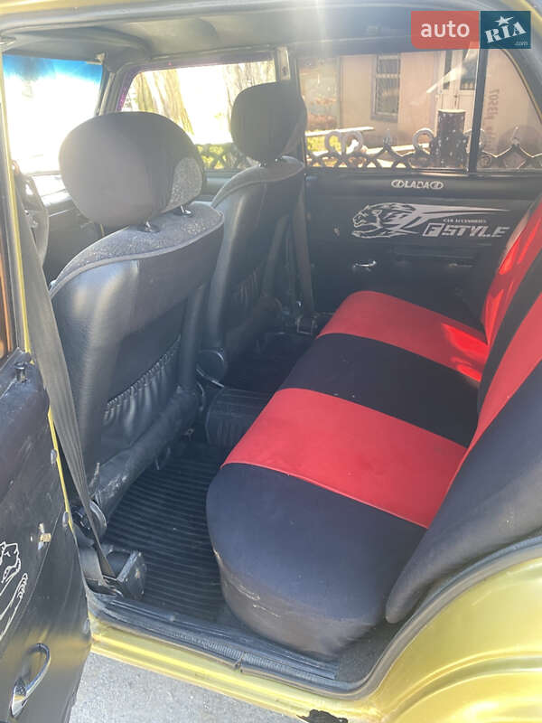 Седан ВАЗ / Lada 2101 1993 в Галиче фото 8 Седан ВАЗ / Lada 2101 1993 в Галиче