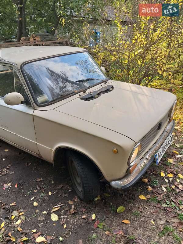 Седан ВАЗ / Lada 2101 1986 в Верхнеднепровске фото 5 Седан ВАЗ / Lada 2101 1986 в Верхнеднепровске