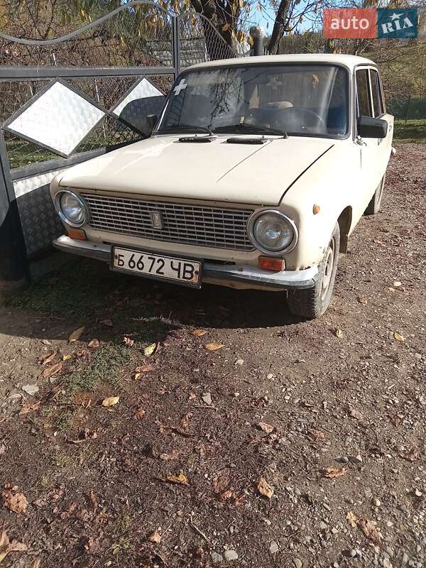 Седан ВАЗ / Lada 2101 1985 в Чернівцях фото Седан ВАЗ / Lada 2101 1985 в Чернівцях