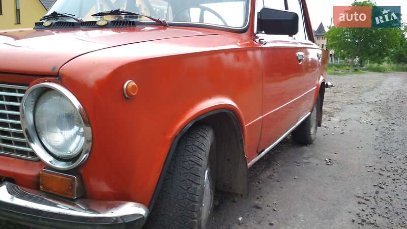 Седан ВАЗ / Lada 2101 1981 в Чернівцях фото 8 Седан ВАЗ / Lada 2101 1981 в Чернівцях
