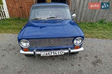 Седан ВАЗ 2101 1975 в Звягеле Седан ВАЗ 2101 1975 в Звягеле